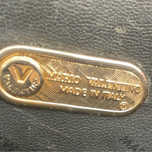 SOLD ‼️Vintage Valentino Clutch - Picture 11 of 14